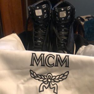 MENS MCM SHOES